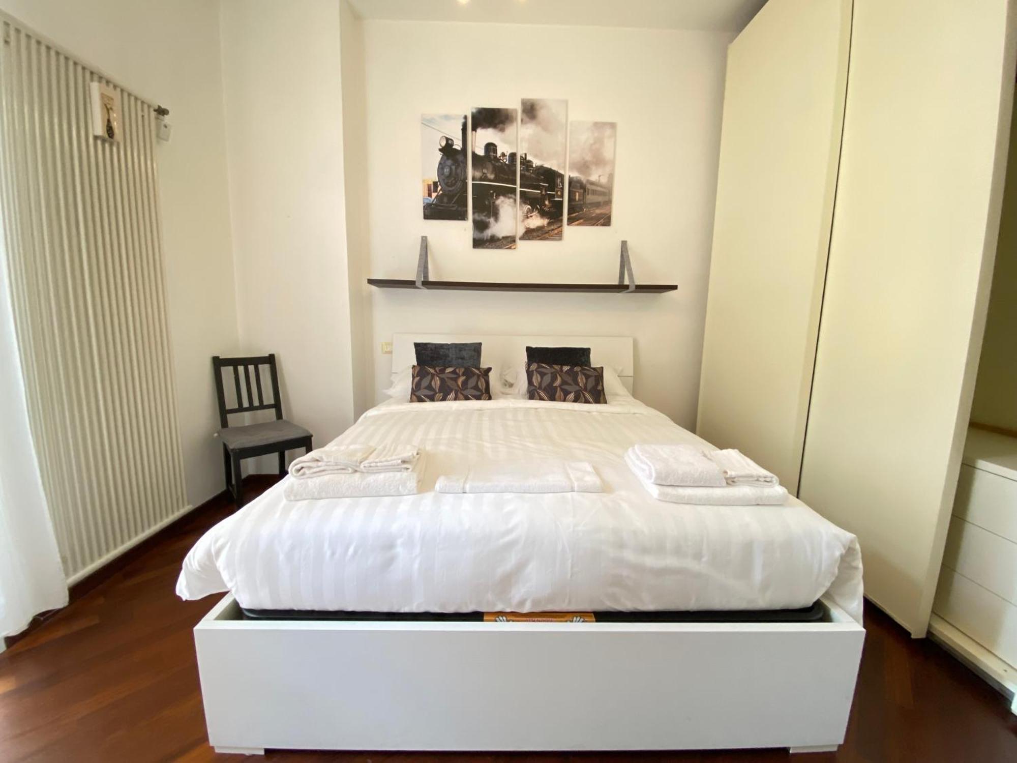 Avantgard Rooms Western Station Bologna Ngoại thất bức ảnh