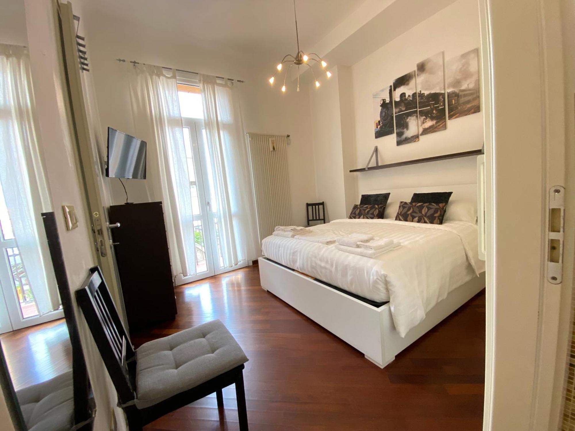 Avantgard Rooms Western Station Bologna Ngoại thất bức ảnh